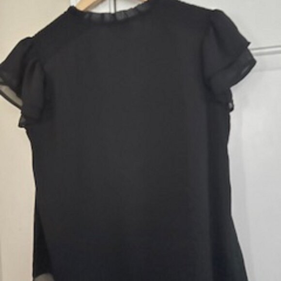 Women's Top Brand: CeCe Size Small black Short Sleeves Tie in Front Has Lining - Picture 2 of 3